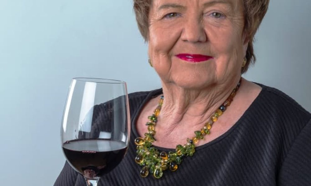 Isabel-Mijares-la-primera-mujer-enóloga-de-España